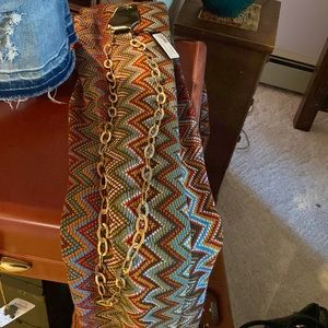 Very cool Gold hammered chain necklace!